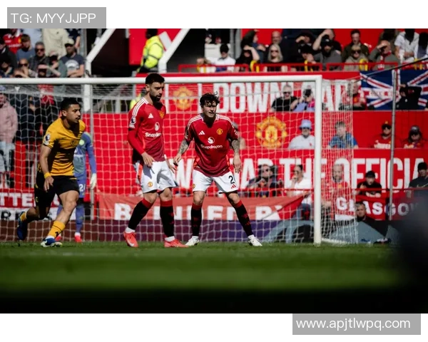 热刺逆转拜仁友谊赛精彩瞬间引发争议判罚全场沸腾